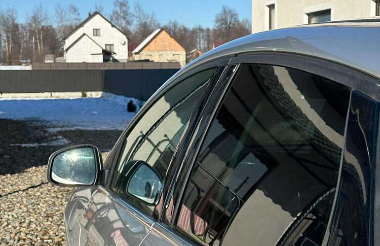 Маша втратила всіх своїх друзі, та майбутнього чоловіка, через своїх настирливих родичів, які через свою жадібність постійно шукали хто б їм допоміг задарма. Але те що, придумала дівчина перевернуло все з ніг на голову